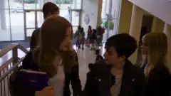 Крик (сериал) 2 сезон 1 серия